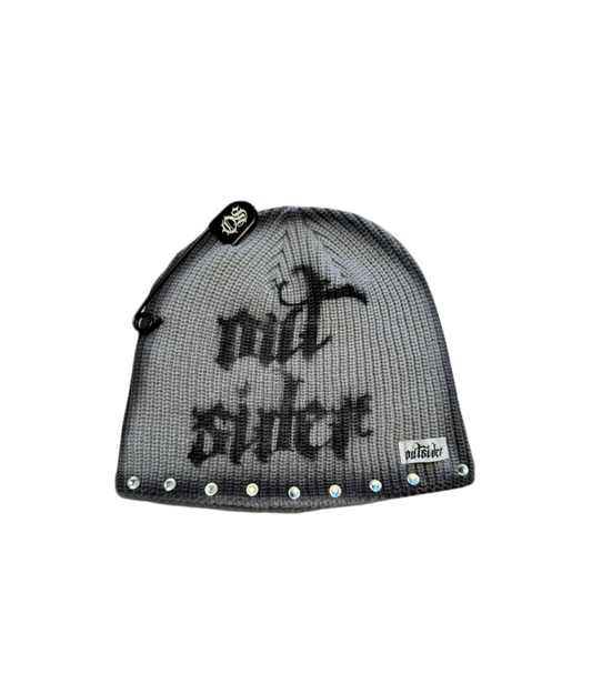 Out-sider beanie